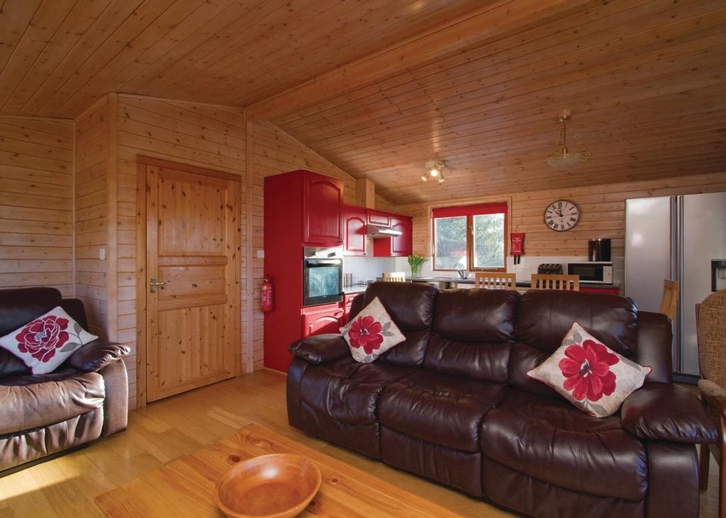 Nunland Hillside Lodges Holywood  Phòng bức ảnh